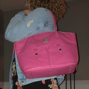 Dooney & Bourke all leather purse 100% authentic